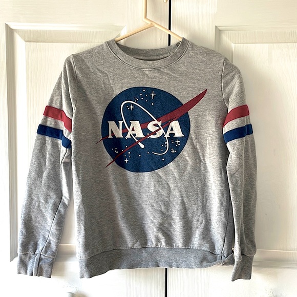 Cropped NASA print sweatshirt - Picture 1 of 3